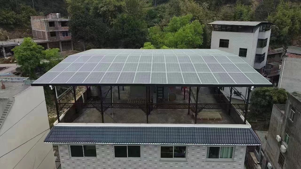 神农架15kw+10kwh自建别墅家庭光伏储能系统